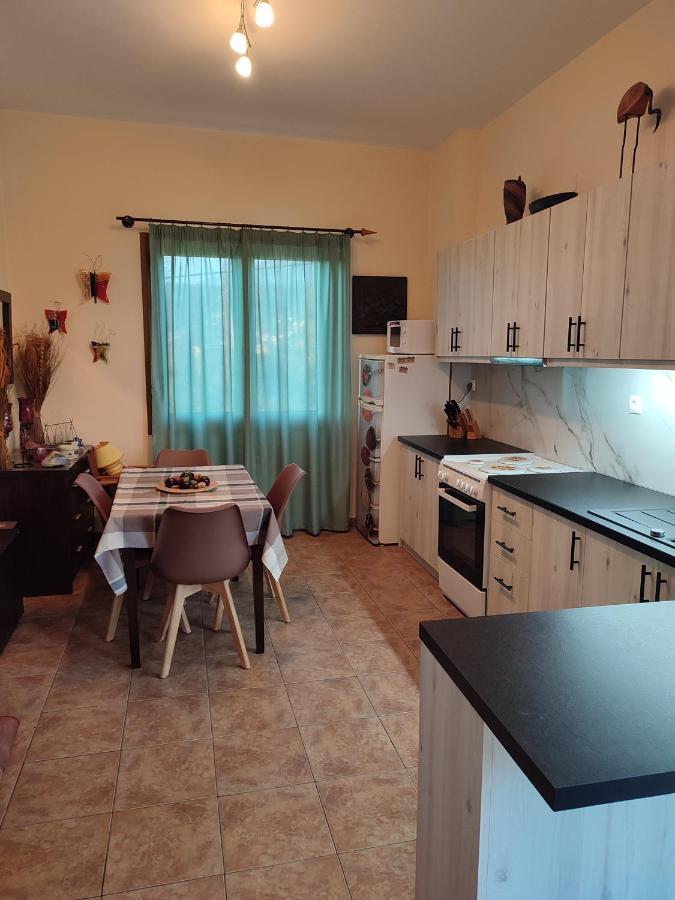 Cosy Apartment In Ступа Екстериор снимка