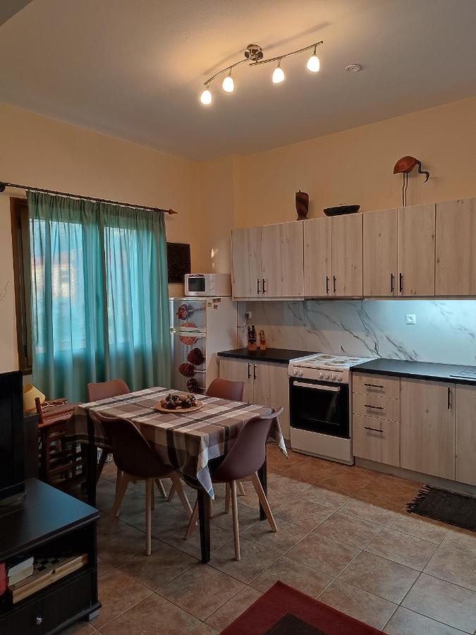 Cosy Apartment In Ступа Екстериор снимка