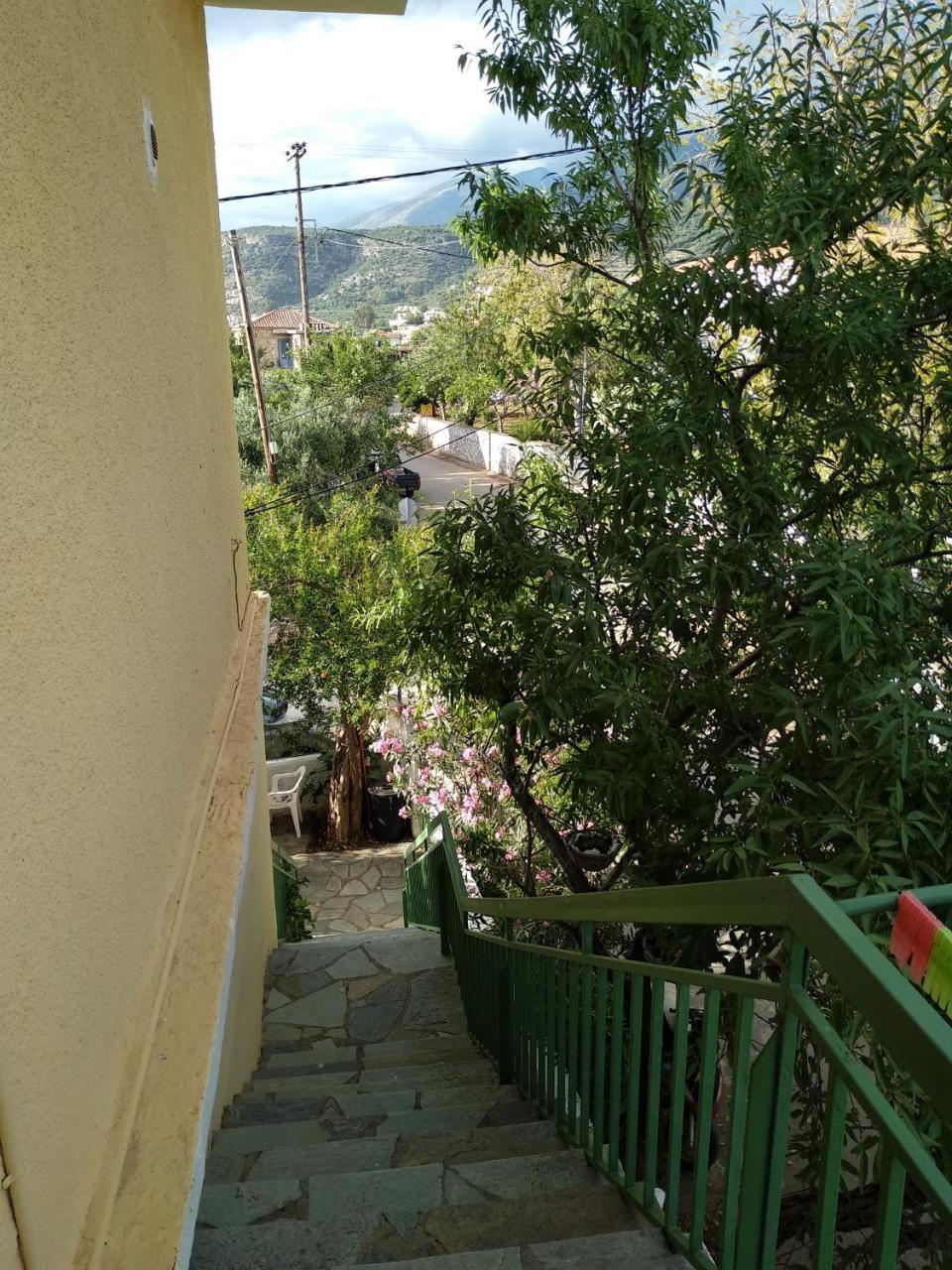 Cosy Apartment In Ступа Екстериор снимка